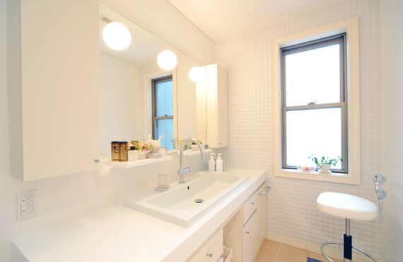 様々な汚れがある洗面も綺麗にします | 東京でハウスクリーニングをお探しならbelle house clean